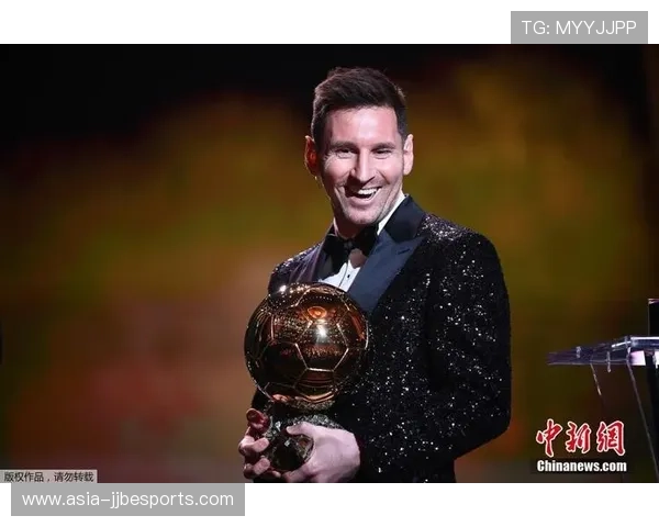 世界足球四号球星是谁?探讨当今足坛最具实力与潜力的顶尖球员 世界足球四号球星是谁?探讨当今足坛最具实力与潜力的顶尖球员