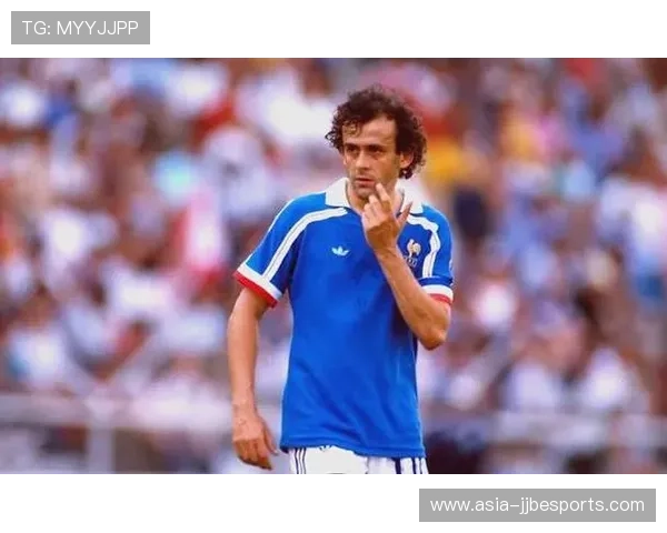 全球足球入门球星排名前十名及其影响力解析