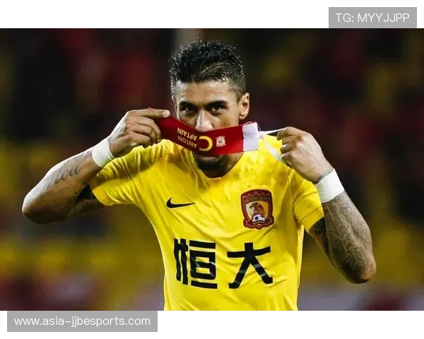 恒大最红国足球星的成长历程与未来展望分析 恒大最红国足球星的成长历程与未来展望分析