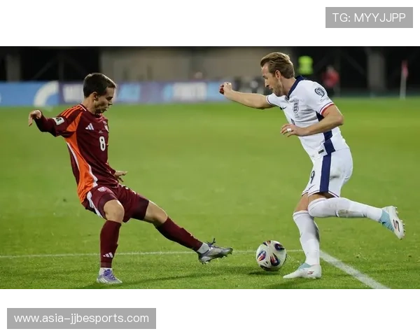 拉脱维亚足球队明星球员带领国家队再创辉煌挑战欧洲杯梦想