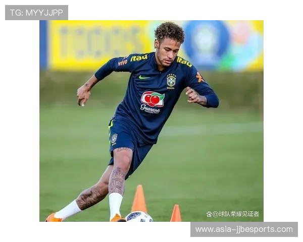 桑巴足球巨星风采：从佩雷拉到内马尔，巴西足球的荣耀与传奇