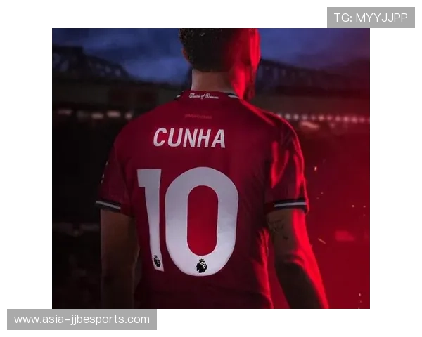 穿红色球衣的足球明星都有哪些 盘点各大球星的标志性战袍